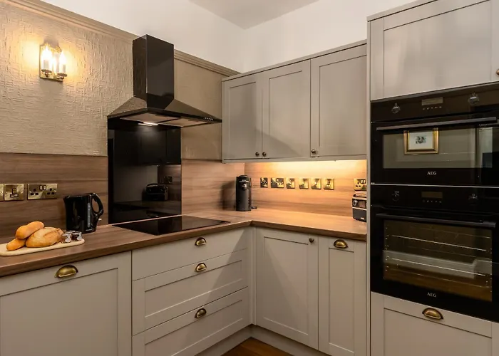 Raise View House * Ambleside