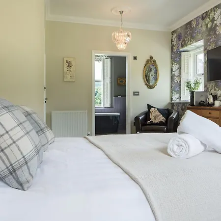 Raise View House אמבלסייד